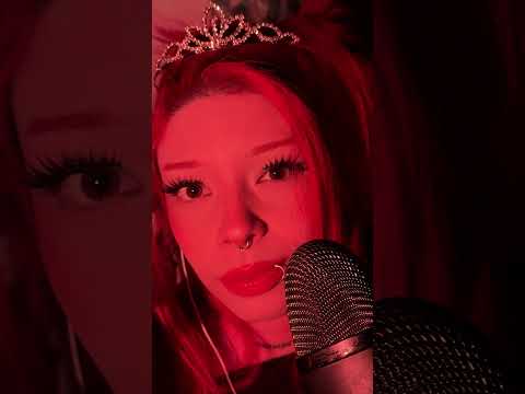 spit painting wet mouthsounds ASMR SHORT video! #spitpainting #egirl #gamergirl