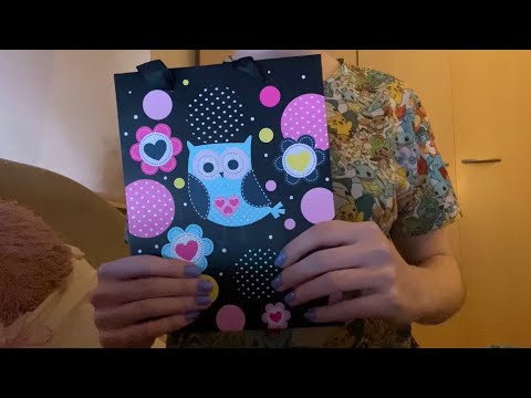 ASMR gift bags tapping 🎁