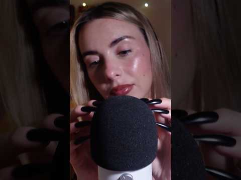 ASMR foam mic scratching 💅🏻 #asmr #asmrmicscratching