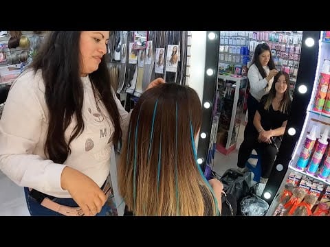Extensiones fantasía de cabello en el Callejón de la Belleza de CDMX, México 🇲🇽