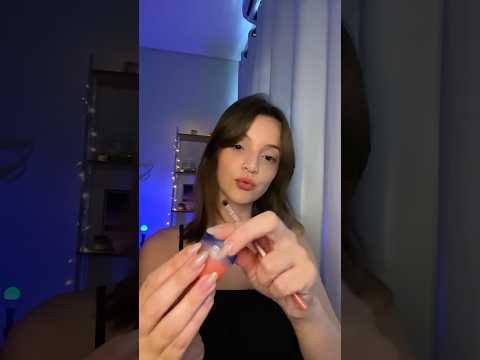 ASMR Hidratando seus lábios #asmr #relax #asmrbrasil #tingles #visualtingle #mouthsounds #sonsdeboca