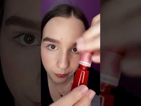 ASMR pintando sua unha de vermelho 💅
