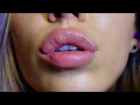 ASMR Kiss Painting - Close-Up Mouth Sounds (Hypnotic)