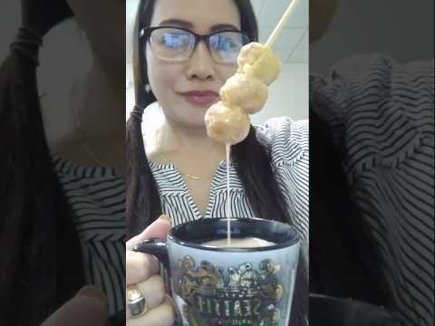 HOW I EAT MY MINI DONUT #food #everyone #shortsfeed #mukbang #food #eating #eatingchallenge