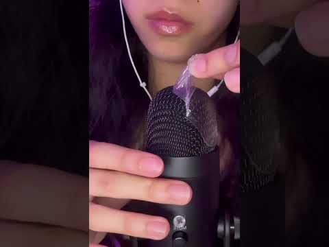 Tape on mic