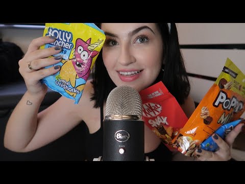 ASMR -  PROVANDO DOCES DIFERENTES! (Sons de mastigação)