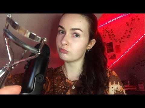 1 MINUTE ASMR || There’s Something in Your Eye👁️