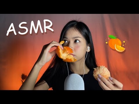 ASMR Orange Peeling 🍊 (Peeling, Tapping, Eating)