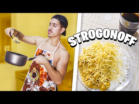 ASMR FAZENDO STROGONOFF  DE FRANGO (COZINHANDO)