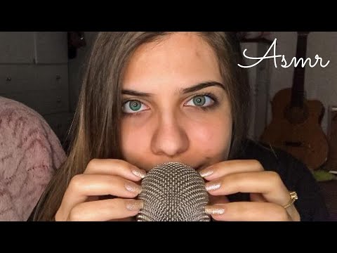 ASMR - Comendo sua orelha + sons de objetos aleatórios