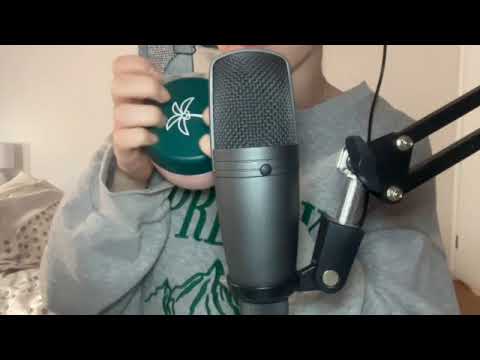 ASMR - 1 minute of lid sounds