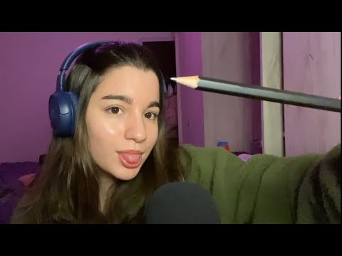 ASMR tracing y trigger words :P