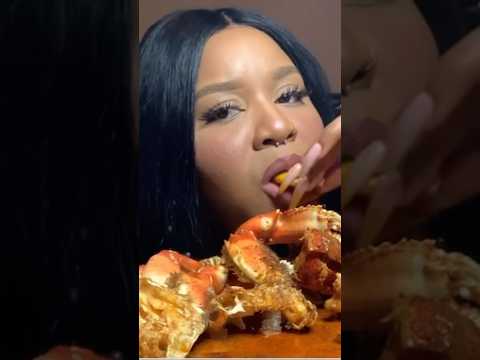 More mukbangs?? #asmr #asmrvideos #seafoodboil #shorts