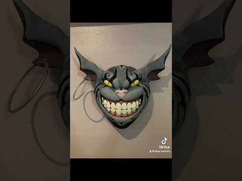 Cheshire Cat. Sculpted, printed and painted by me. #cheshire #nomadsculpt #3dprinting #painting