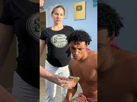 Shocked at How Much Dr. Mondragon was able to Crack His Back! Featuring @Chirotothemax #shorts