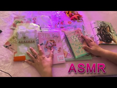 ЗАЛИПАТЕЛЬНОЕ ASMR📒ОФОРМЛЯЮ БЛОКНОТ КЛЕЮ НАКЛЕЙКИ/НЕЖНЫЙ ШЕПОТ/ASMR Journal with Me, Stickers