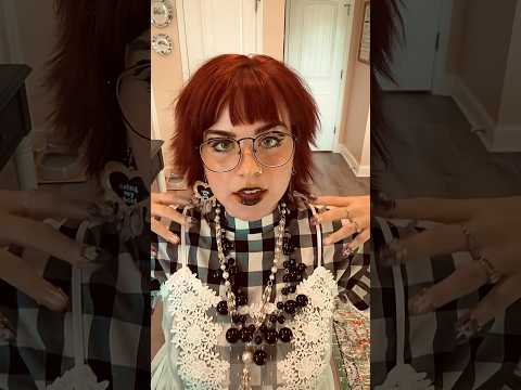 OOTD 🐝 #ootd #actuallyautistic #fashion #dopaminedressing #makeup #tingly #jewelry #visualtingle