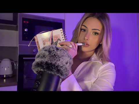ASMR Une Lycéenne Timide te Drague !