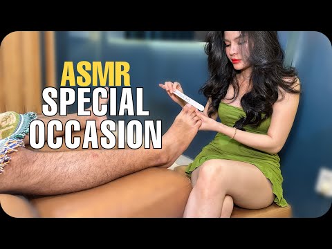 ASMR 🔥 Professional massages are skillfully given by the attractive lady.