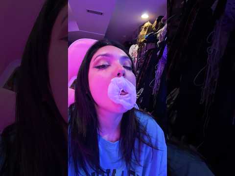 BIG BUBBLE GUM ASMR | blowing bubble chewing sounds #bubblegum #bubble