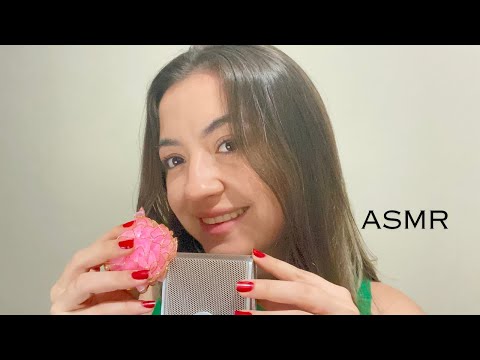 Meu primeiro ASMR com leitura, sons de boca e MUITOS sussurros 😴❤️