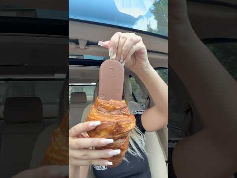 Dondurmalı Kruvasan Denedim! 🍦🥐🤤#Shorts #ASMR #foodasmr