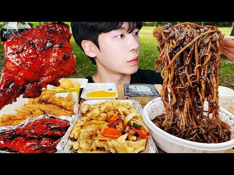 MUKBANG ASMR | 짜장면 & 양념치킨, 치킨, 치즈볼 야외 먹방 BLACK BEAN NOODLES & CHICKEN  Korea Street Food
