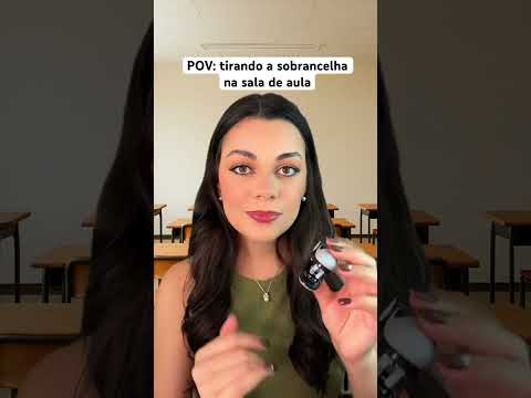 POV: tirando a sobrancelha na sala de aula #asmr #humor #shorts