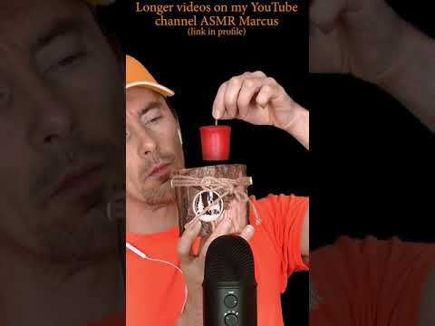 ASMR A delightful sounding Christmas candle #short