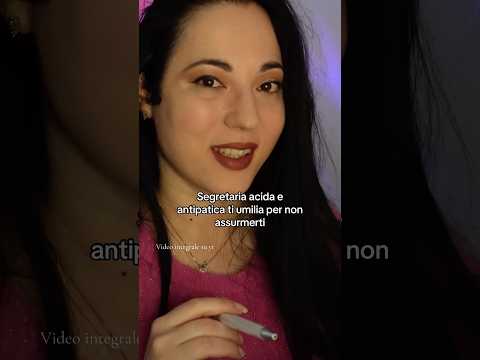 Incontri una segretaria acida