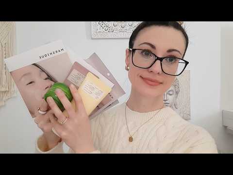 Elena in Hochform (ASMR)
