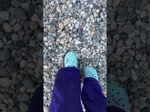 ASMR Stepping on Rocks #asmr #visualtingle #asmrsounds #relax #asmrvideo#asmrtriggers #relaxing