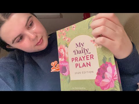 ASMR tapping!! *5+ items* || tracing, scratching, tapping, etc!