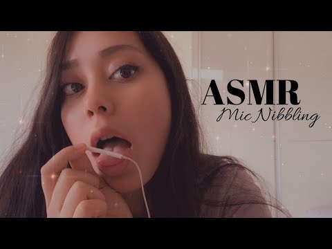 ASMR ️ Mouth sounds, Nibbling and Tongue Fluttering on Apple Mic with ...