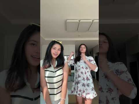 Another new dance trend with Faith and Angel on our Patreon watchuuudoing subscribe! 🥰💗
