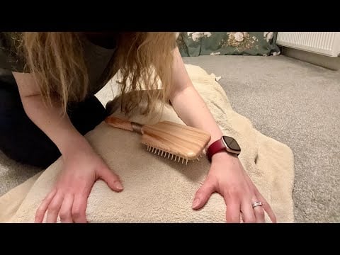 Asmr- helping you sleep 😴 relaxing lofi shoulder/ back massage with back brushing