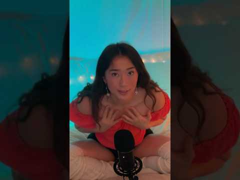 does my skin make good sounds? #asmr #relax #triggersforsleep #tingles