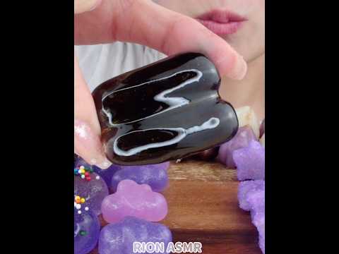 CANDIED GRAPE EATING SOUNDS #asmr #mukbang #咀嚼音 #eatingsounds