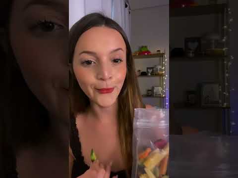 Provando Legumes Liofilizados #asmr #relax #asmrbrasil #mukbang #provandocomida