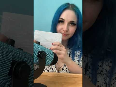 just scratching your brain don’t mind me #asmr #scratching #crinkles #shorts