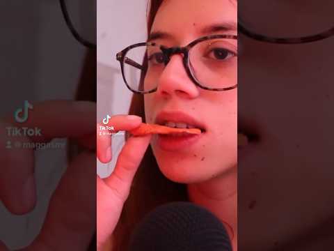 #asmr #mouthsounds #eatingsounds #relaxing #crunchy #crunch #food
