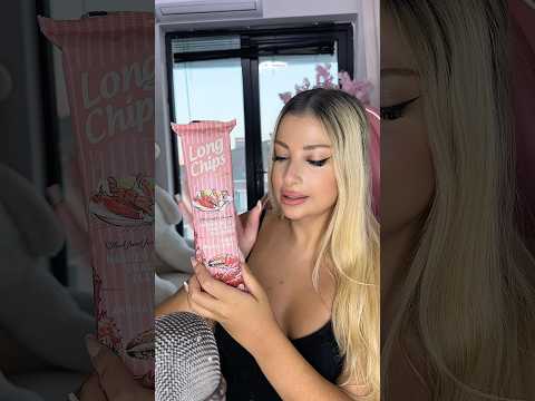 Azerbaycan 🇦🇿 Yengeçli uzun cips deniyoruz  #asmr #shorts ￼#youtubeshorts #mukbang #cips #yengeç