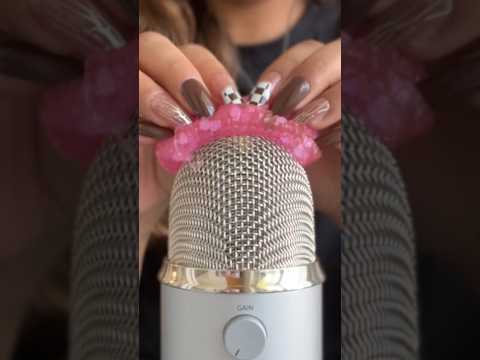Brain melting triggers #asmr #asmrtapping #asmrlofi