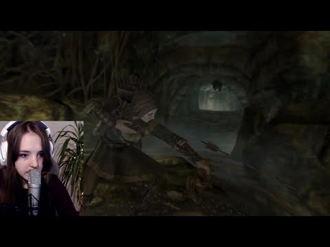 ASMR - Relaxing Skyrim gameplay - Gril actually gaming episode 2