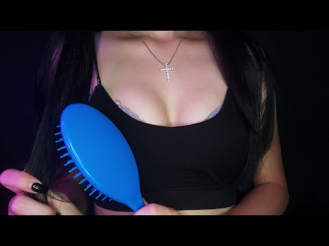 ASMR Relaxing Hair Brushing and Bra Scratching / NO TALKING