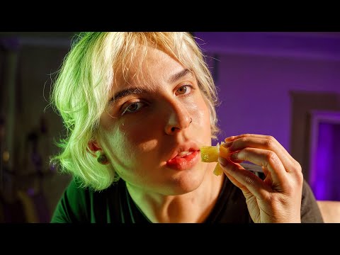 ASMR eating a delicious mandarin | Pleasant slurping delay sounds for your sleep 🧡