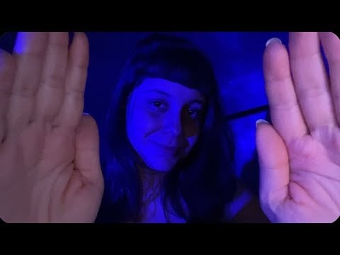 ASMR Palavras Positivas 💙 Sussurros + Hand Movements para Dormir e Relaxar