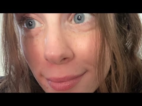 ASMR i don’t stop rambling (close up) 