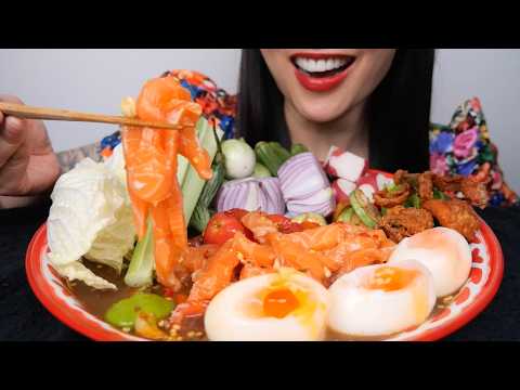 SPICY SALMON SALAD + FRESH VEGGIES + EGGS (ASMR EATING SOUNDS) LIGHT WHISPERS | SAS-ASMR