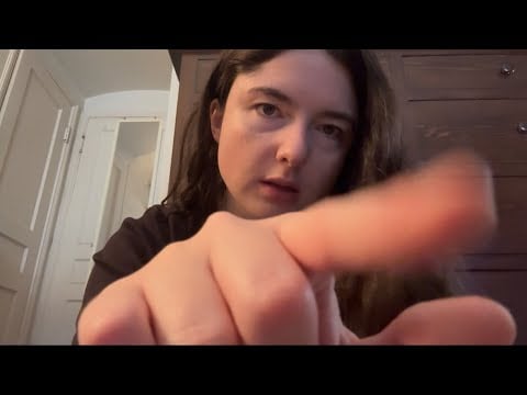 ASMR spit (face)painting with makeup | personal attention, gum chewing, role play